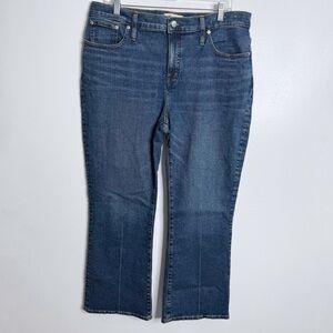 Madewell Kick Out‎ Crop Jeans Arlen Wash NM243 Size 32
